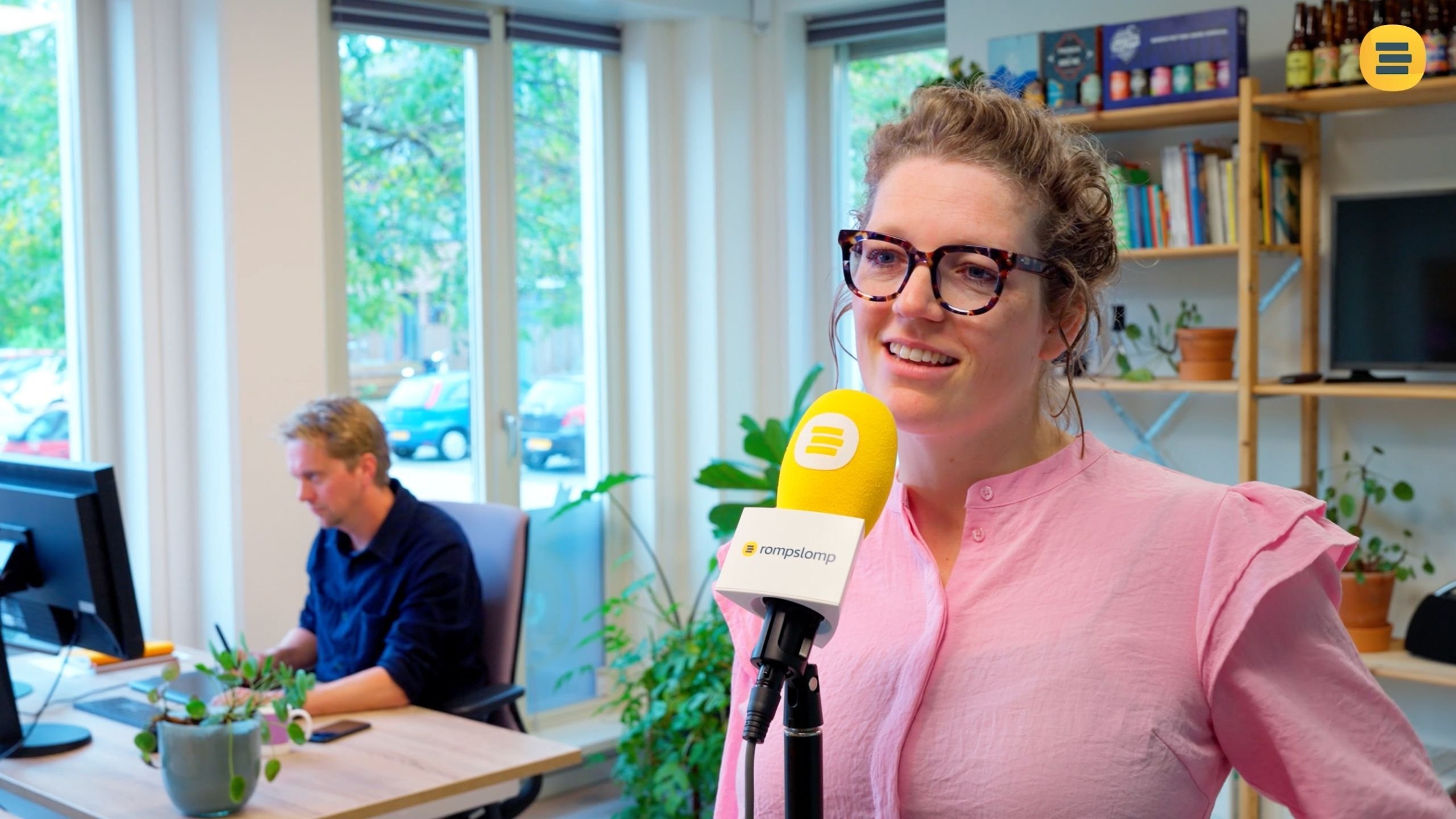 Marit van studio Kordaat in een klantvideo voor Rompslomp
